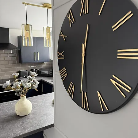 Luxury No 19 Bradford (West Yorkshire)