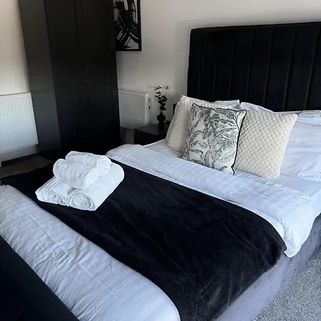 Luxury No 19 Bradford (West Yorkshire)